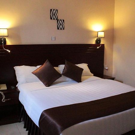 Dereva Hotel Rwamagana Exterior foto